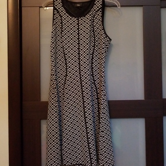 Mossimo Supply Co. Dresses & Skirts - Chic business casual dress